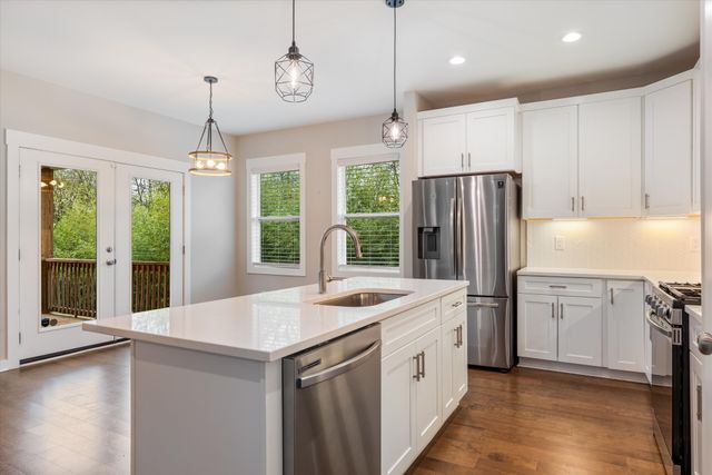 575 Green Ln, Whites Creek, TN 37189