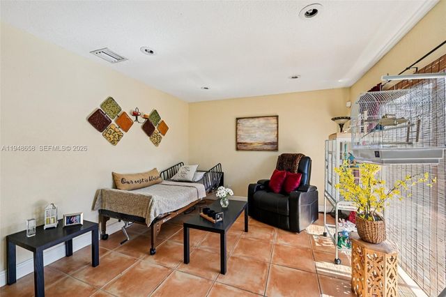 10365 SW 11th Terrace 49B, Miami, FL 33174