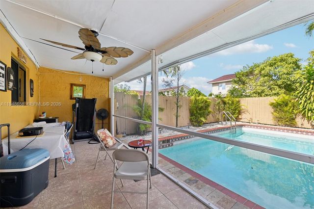 10365 SW 11th Terrace 49B, Miami, FL 33174