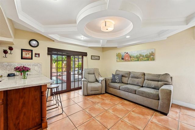 10365 SW 11th Terrace 49B, Miami, FL 33174
