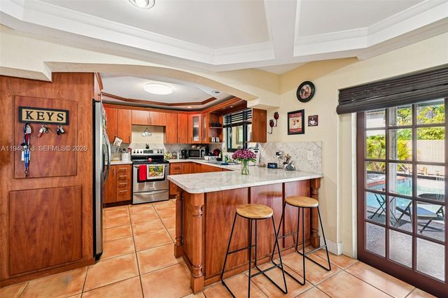 10365 SW 11th Terrace 49B, Miami, FL 33174