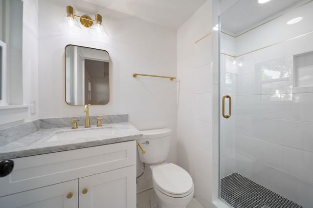 2501 Briarhurst Drive, Houston, TX 77057