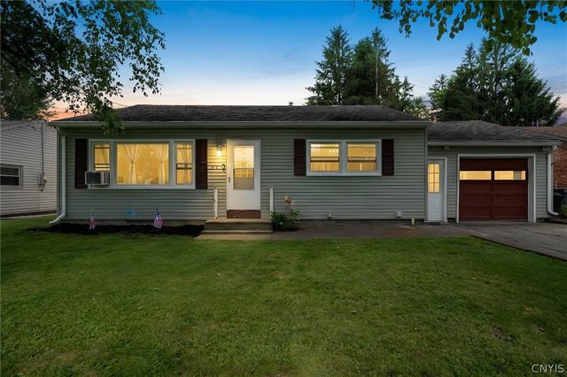 105 Throop Avenue, Auburn, NY 13021
