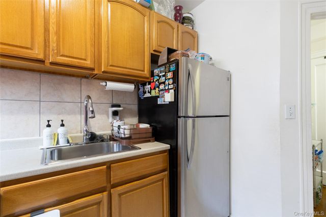 123 W 227th Street, Bronx, NY 10463