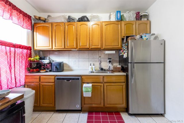 123 W 227th Street, Bronx, NY 10463