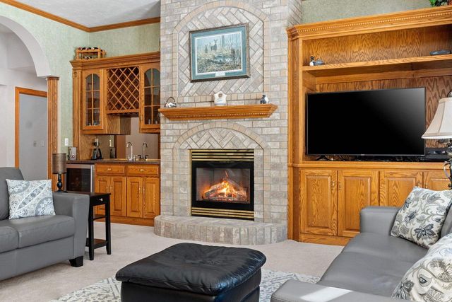 2817 BROOK HILLS DRIVE, Green Bay, WI 54313