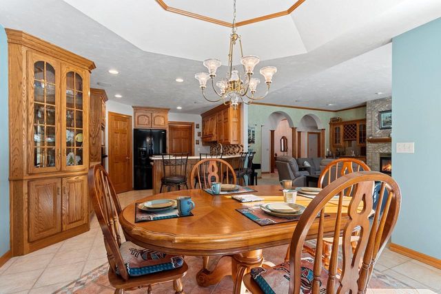 2817 BROOK HILLS DRIVE, Green Bay, WI 54313