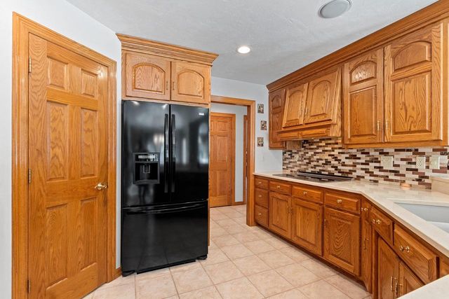 2817 BROOK HILLS DRIVE, Green Bay, WI 54313