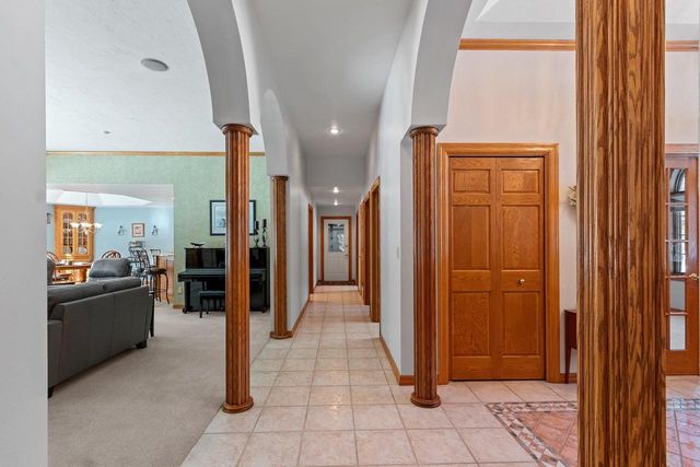 2817 BROOK HILLS DRIVE, Green Bay, WI 54313