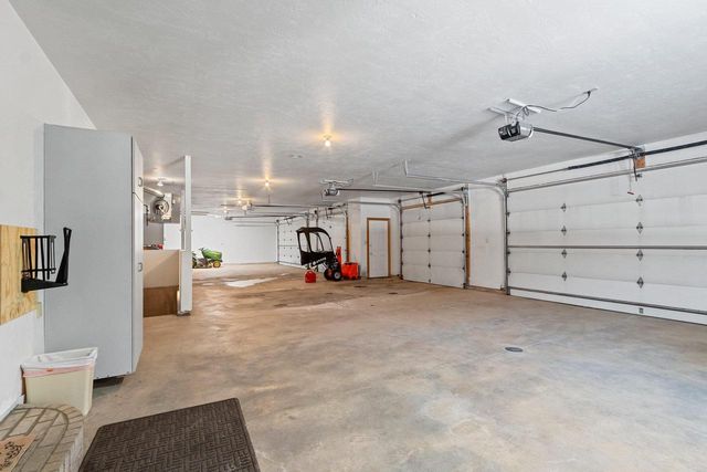 2817 BROOK HILLS DRIVE, Green Bay, WI 54313