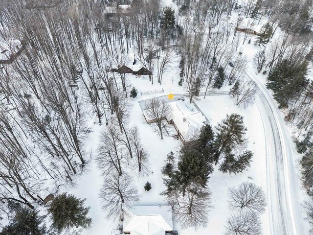 2817 BROOK HILLS DRIVE, Green Bay, WI 54313