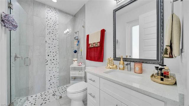 2214 SE 27th TER, Cape Coral, FL 33904