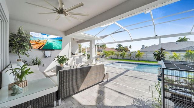 2214 SE 27th TER, Cape Coral, FL 33904