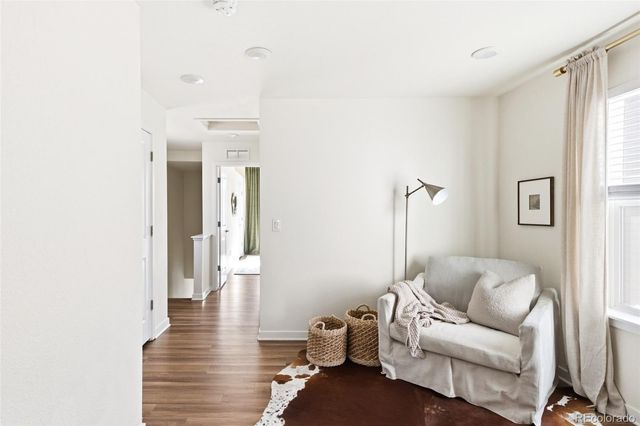 2827 S Fox Street, Englewood, CO 80110