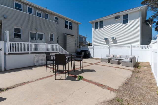 39 Troy Avenue, East Atlantic Beach, NY 11561