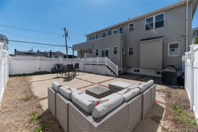 39 Troy Avenue, East Atlantic Beach, NY 11561
