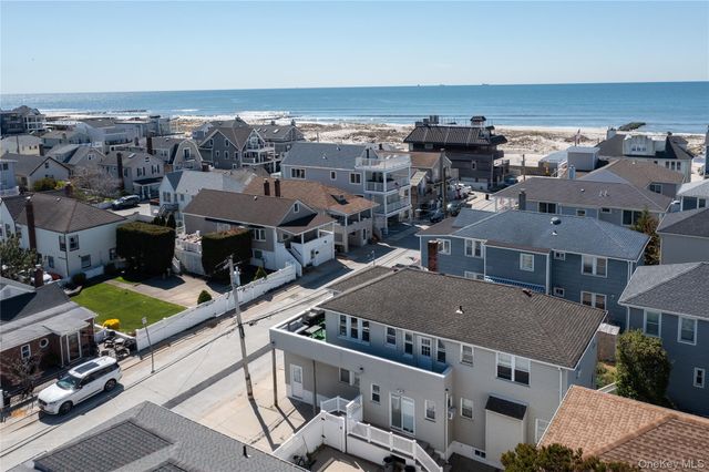 39 Troy Avenue, East Atlantic Beach, NY 11561