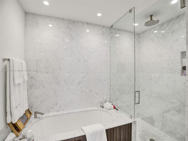 1000 Brickell Plz PH5103, Miami, FL 33131