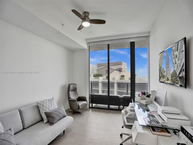 1000 Brickell Plz PH5103, Miami, FL 33131