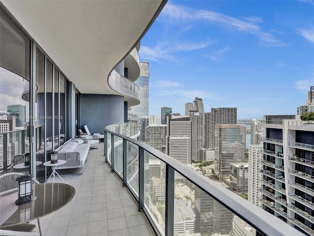 1000 Brickell Plz PH5103, Miami, FL 33131