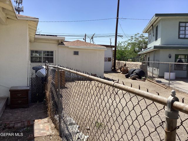8162 JOSEPHINE Circle, El Paso, TX 79907