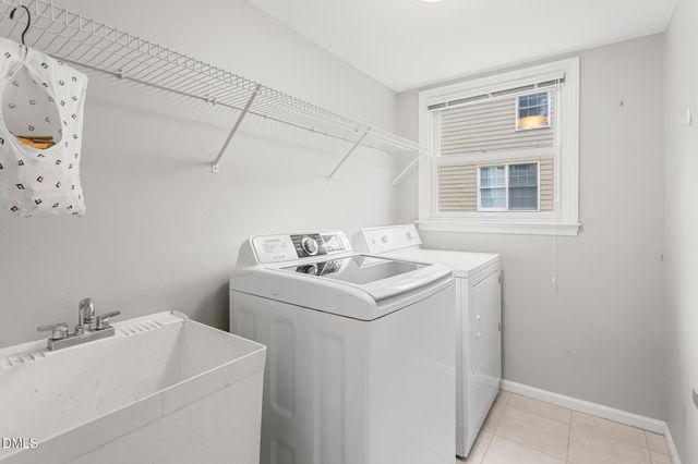 207 Windhover Drive, Chapel Hill, NC 27514