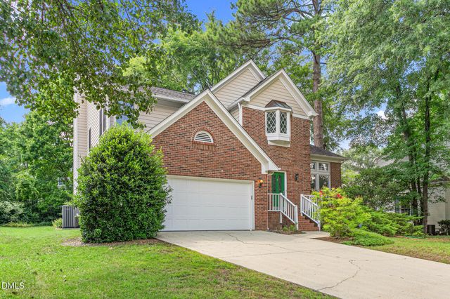 207 Windhover Drive, Chapel Hill, NC 27514