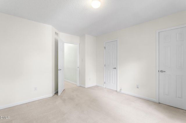 207 Windhover Drive, Chapel Hill, NC 27514