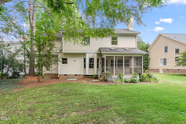 207 Windhover Drive, Chapel Hill, NC 27514