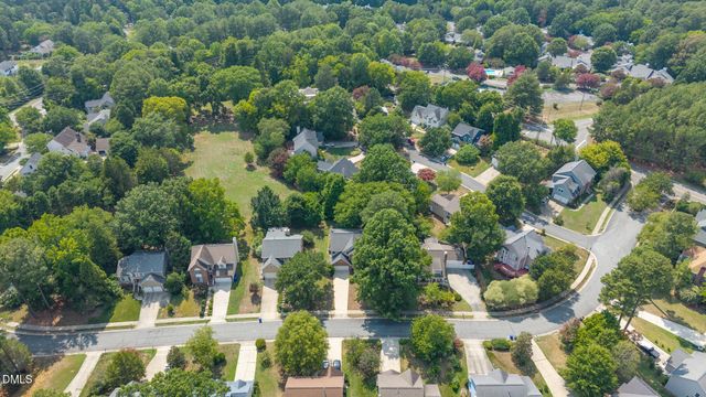 207 Windhover Drive, Chapel Hill, NC 27514