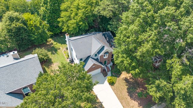 207 Windhover Drive, Chapel Hill, NC 27514