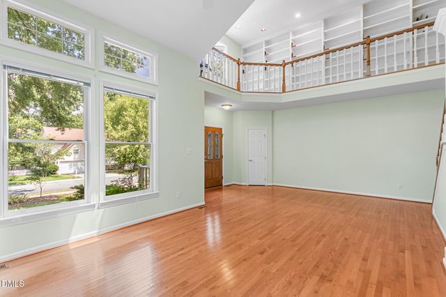 207 Windhover Drive, Chapel Hill, NC 27514
