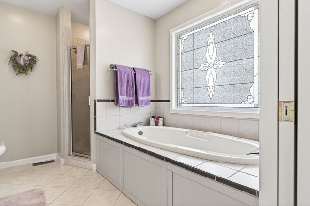 976 Ottoma Dr, Crossville, TN 38555