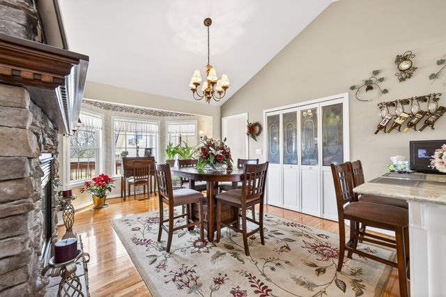 976 Ottoma Dr, Crossville, TN 38555