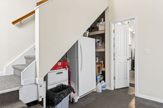 976 Ottoma Dr, Crossville, TN 38555