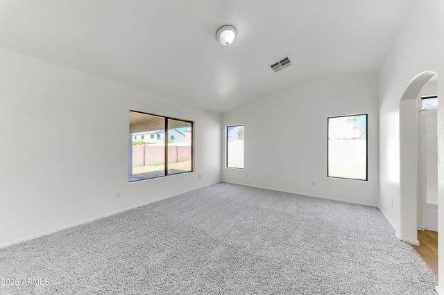 7594 W CITRUS Way, Glendale, AZ 85303