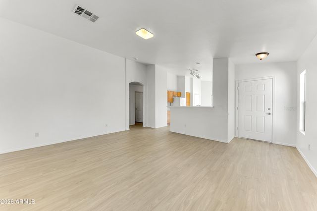 7594 W CITRUS Way, Glendale, AZ 85303