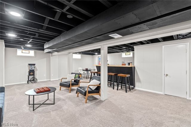 1709 Berna Road, Green, OH 44312