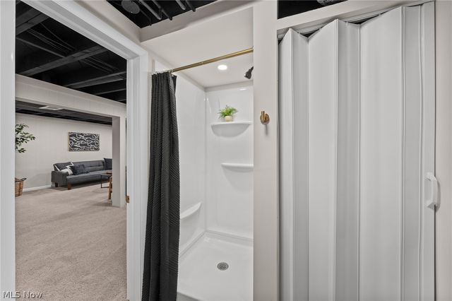 1709 Berna Road, Green, OH 44312