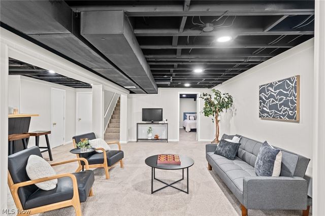 1709 Berna Road, Green, OH 44312
