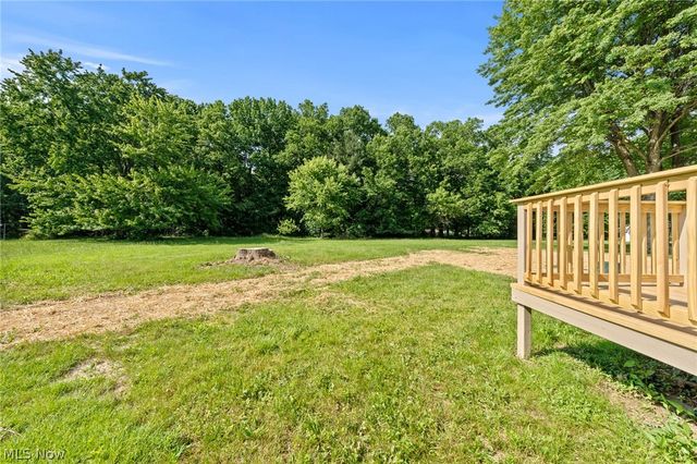 1709 Berna Road, Green, OH 44312