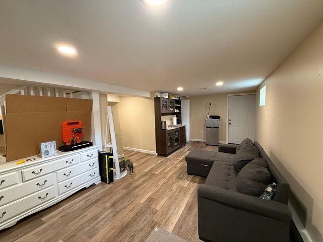 130 Dale St. 1, Dedham, MA 02026