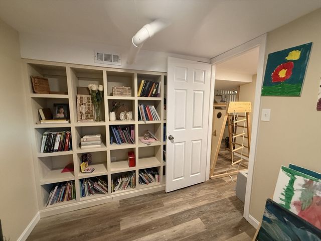 130 Dale St. 1, Dedham, MA 02026