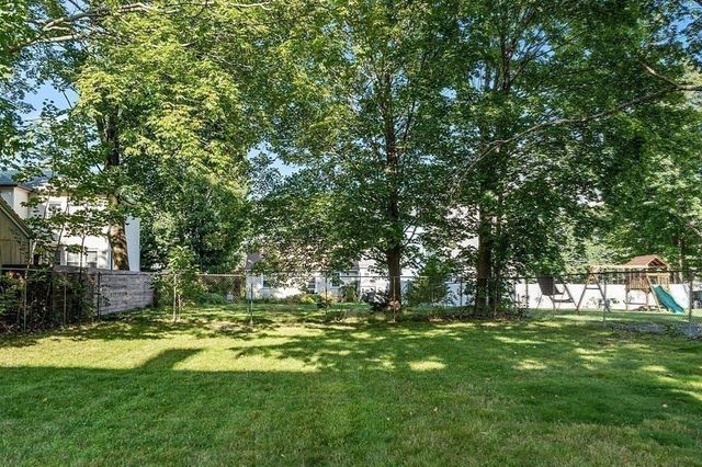 130 Dale St. 1, Dedham, MA 02026