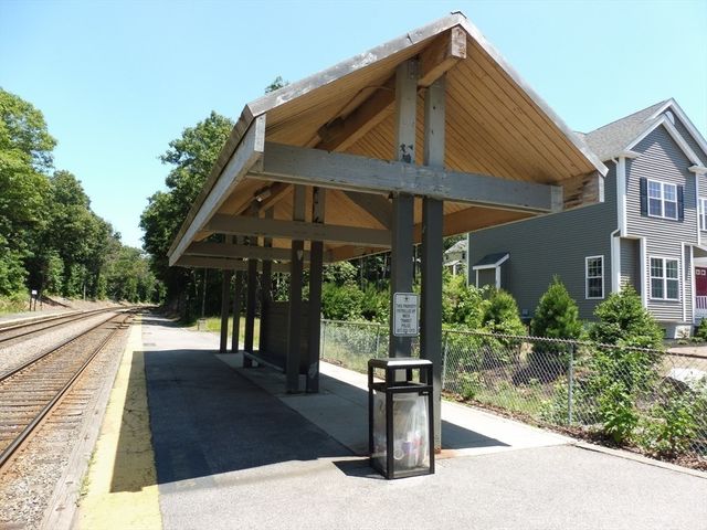 130 Dale St. 1, Dedham, MA 02026