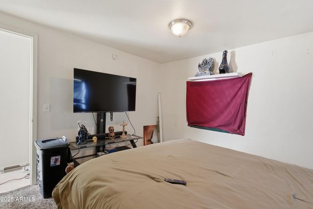 233 E VILLA RITA Drive, Phoenix, AZ 85022