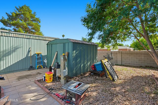 233 E VILLA RITA Drive, Phoenix, AZ 85022