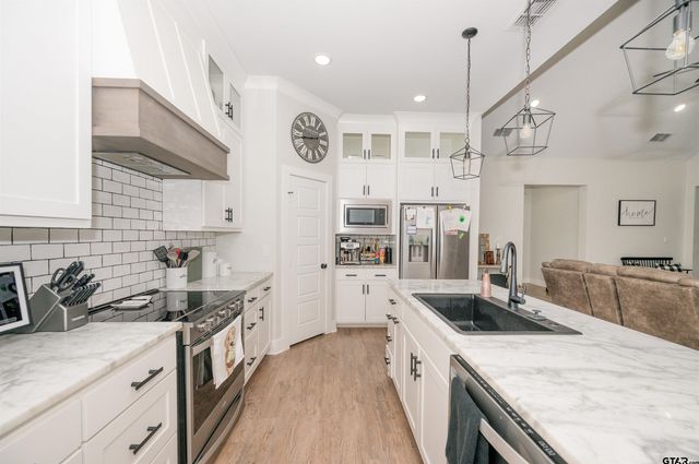 2000 Jackie Ray, Whitehouse, TX 75791