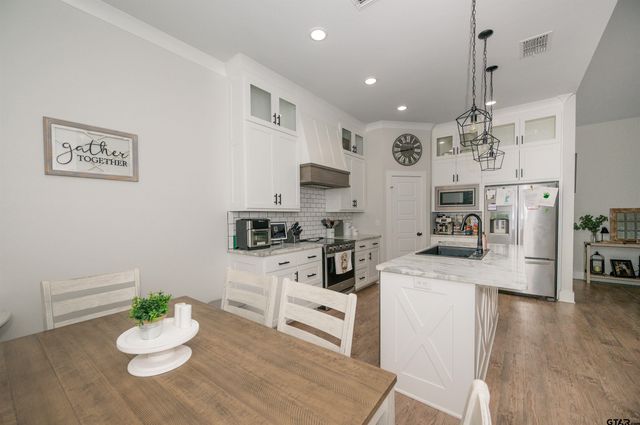 2000 Jackie Ray, Whitehouse, TX 75791