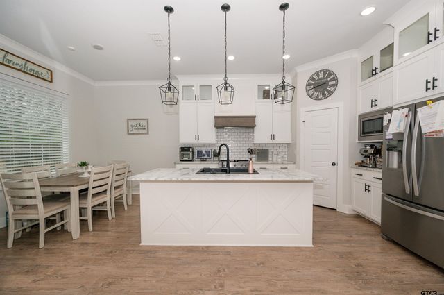 2000 Jackie Ray, Whitehouse, TX 75791